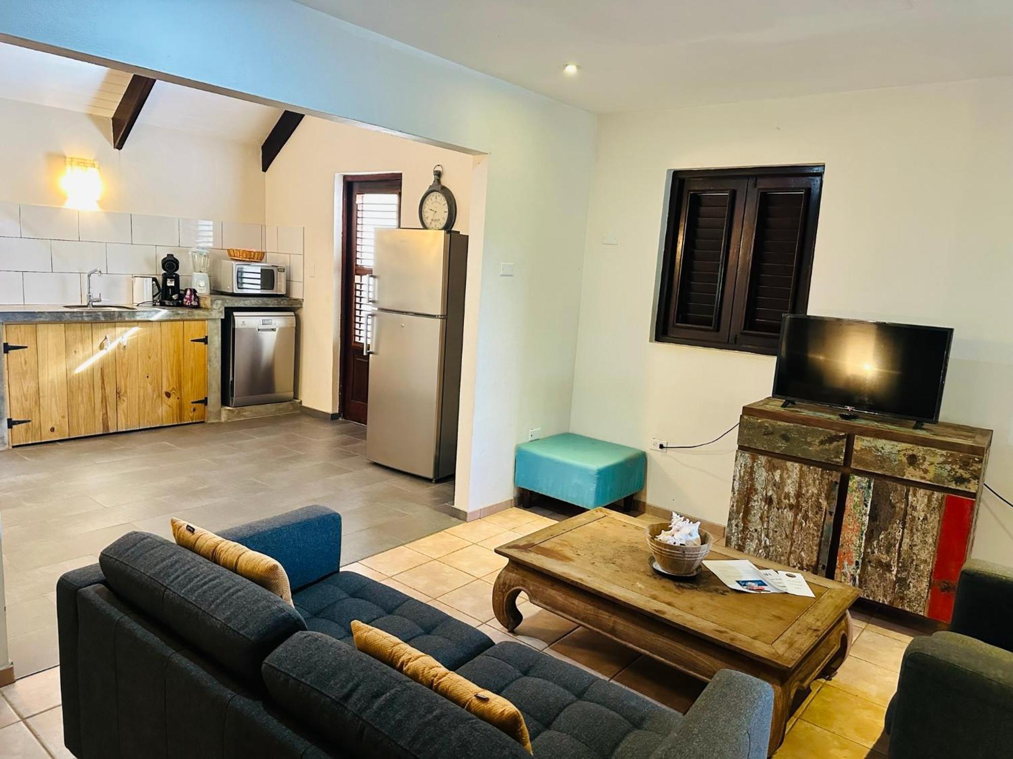 Ocean View Villas Belnem Rom bilde