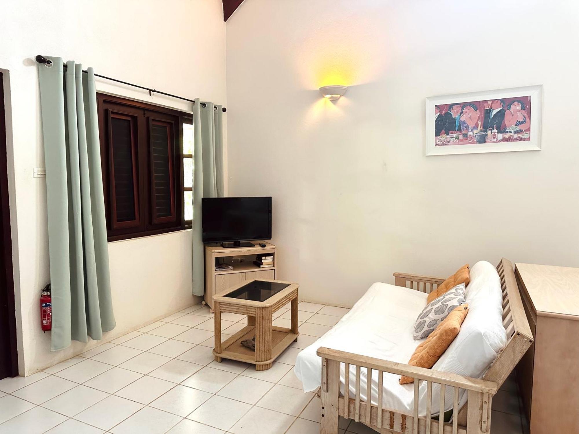 Ocean View Villas Belnem Rom bilde